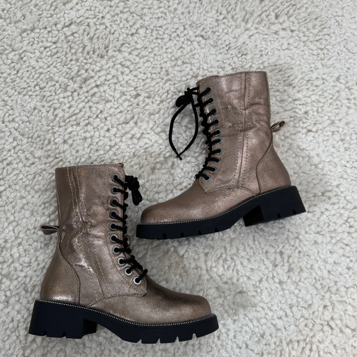 BOOTS LACETS TAUPE LACY