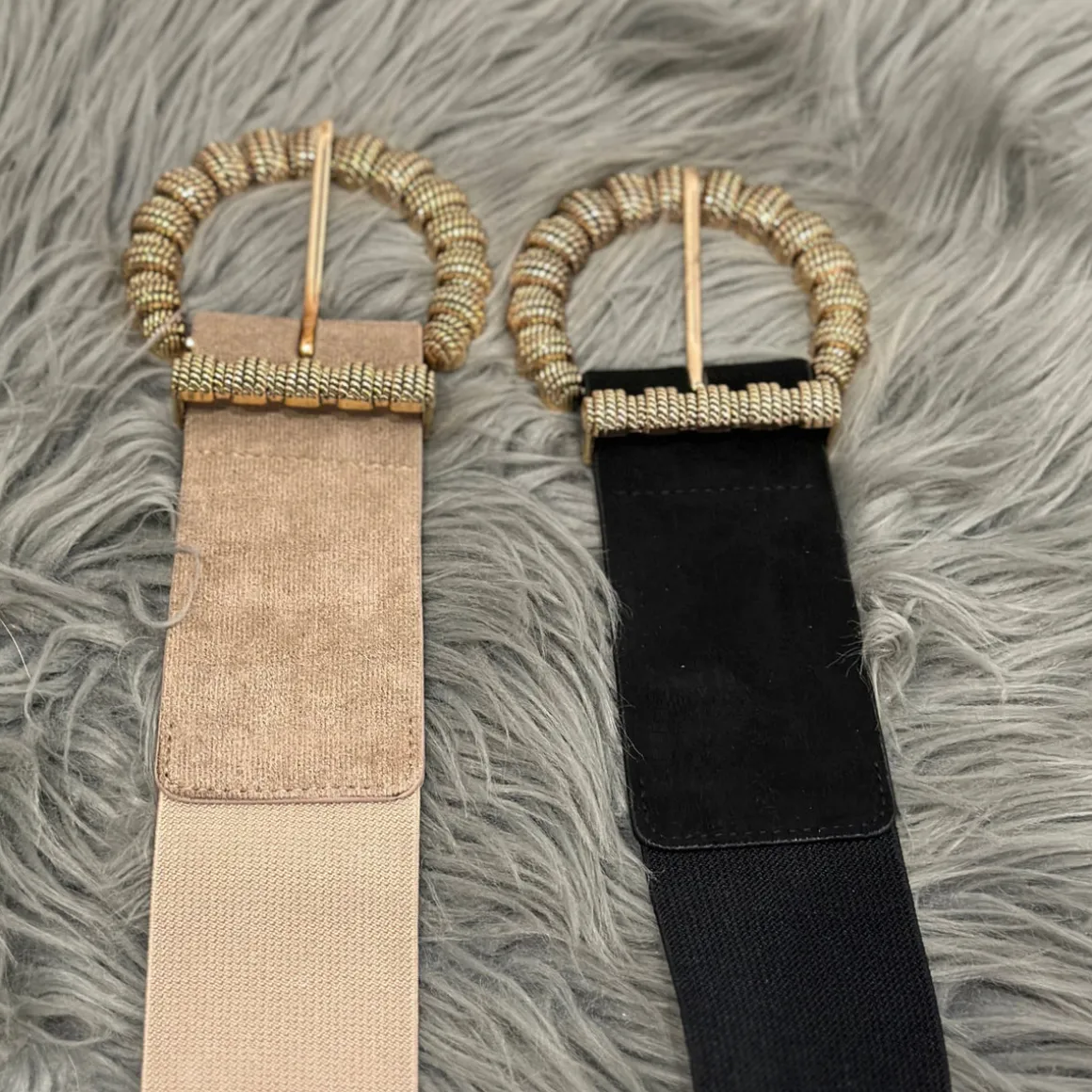 CEINTURE NOIRE ET DOREE JUNA