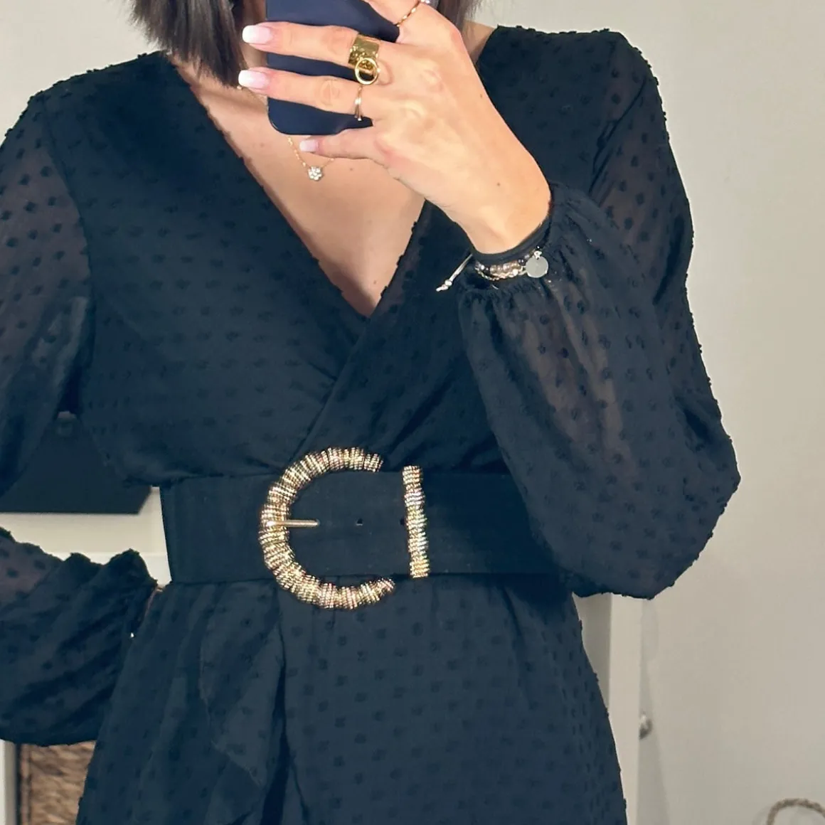 ceinture_noire_et_doree_j_2.webp CEINTURE NOIRE ET DOREE JUNA