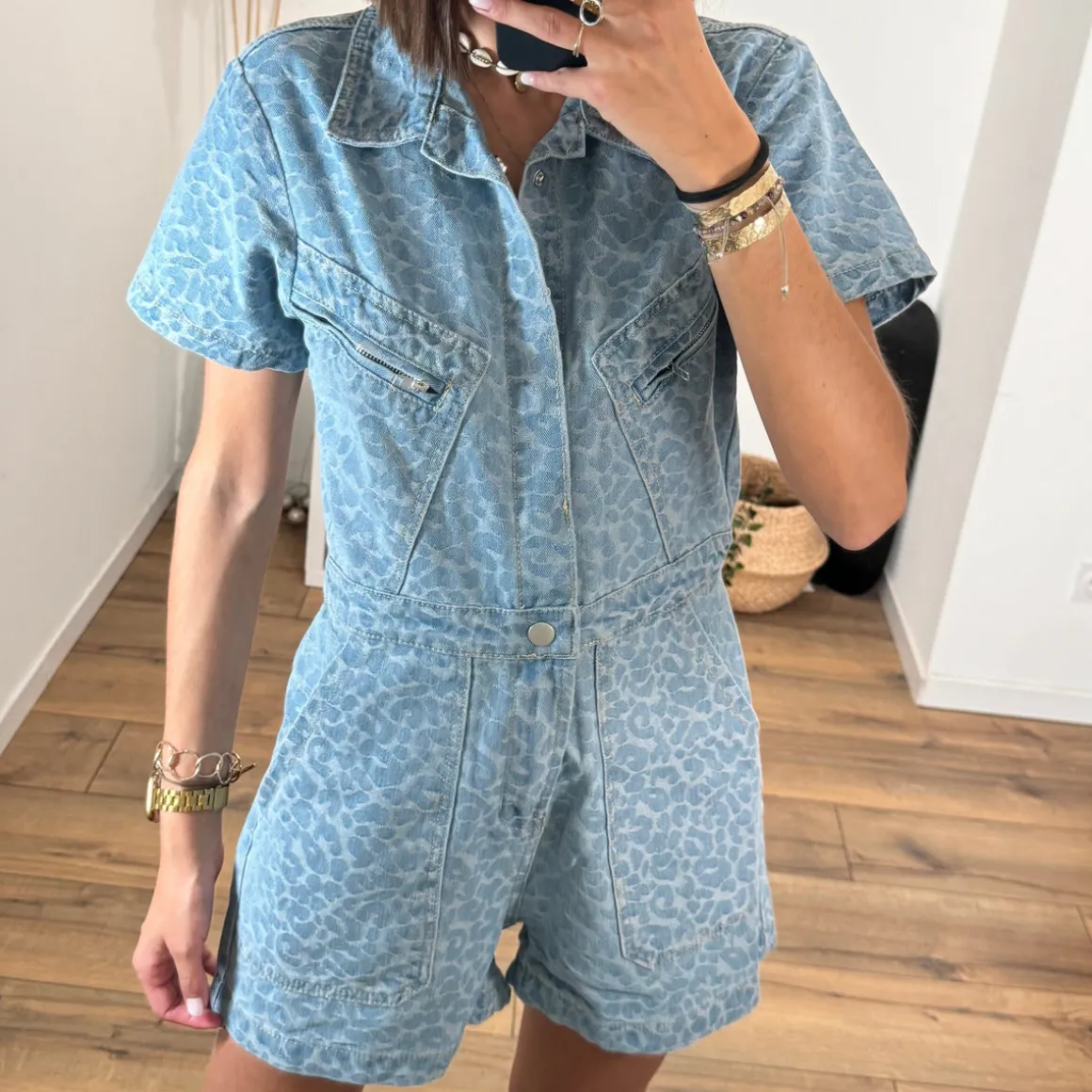 combishort_en_jean_lea_3.webp COMBISHORT EN JEAN LEA