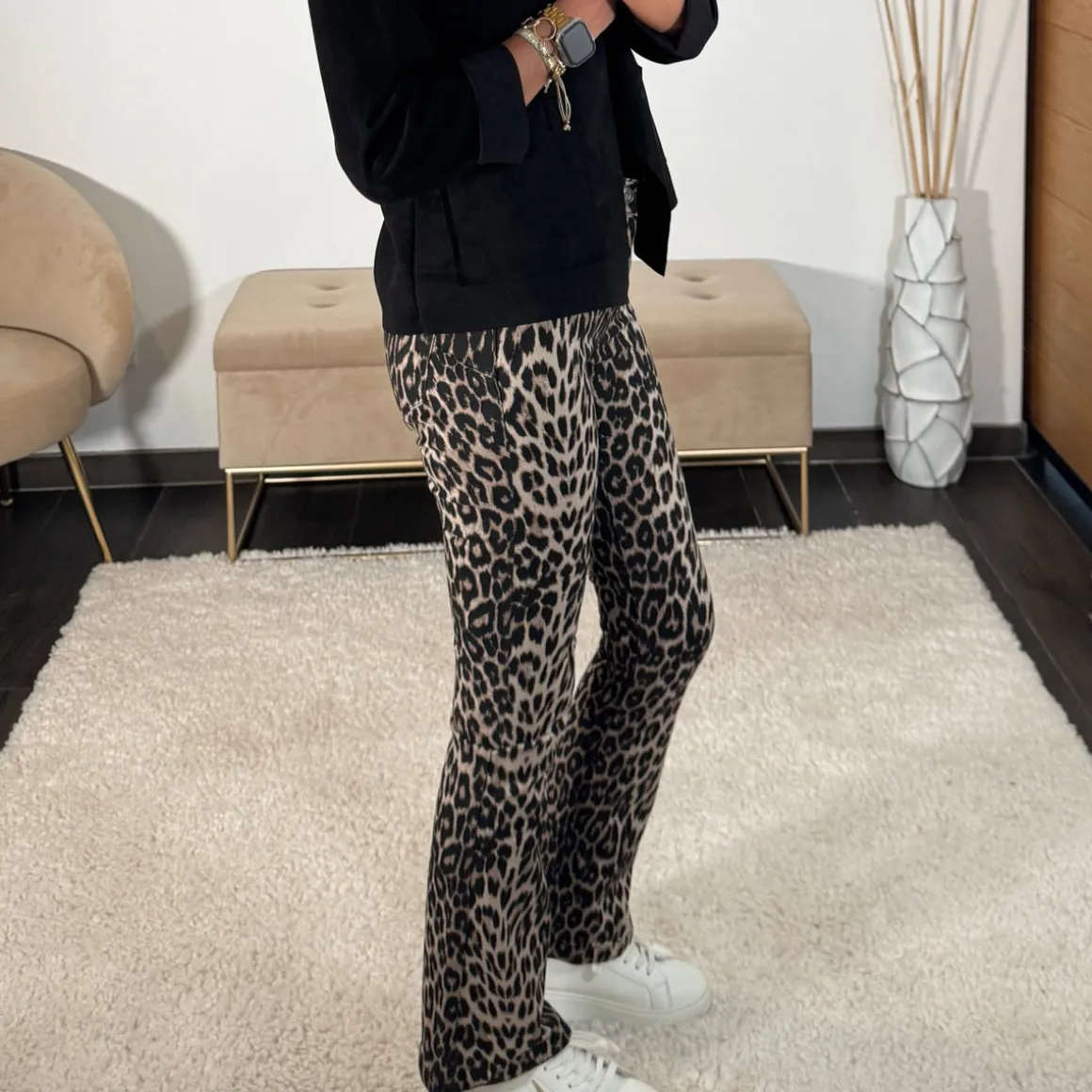 jean_leopard_rony_3.webp JEAN LEOPARD RONY
