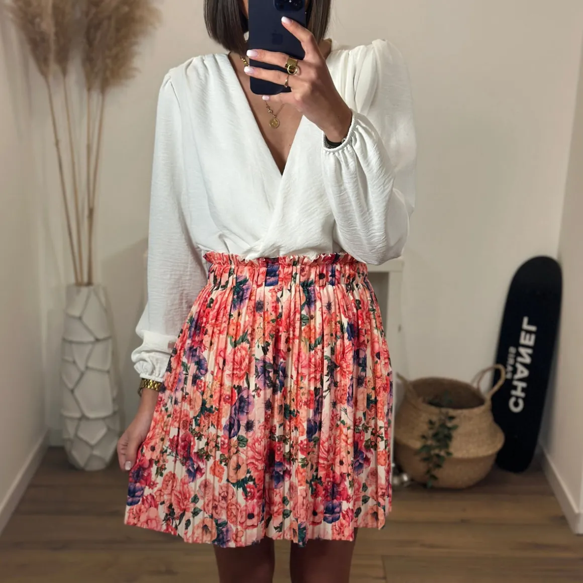 jupe_courte_fleurie_flory_3.webp JUPE COURTE FLEURIE FLORY