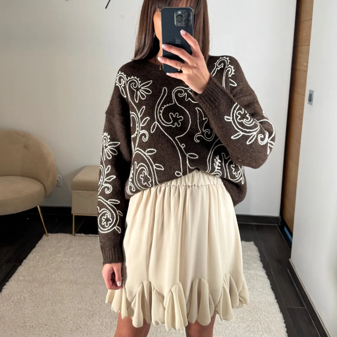 jupe_fluide_beige_clemenc_2.webp JUPE FLUIDE BEIGE CLEMENCE