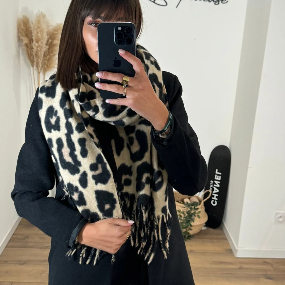 manteau_noir_basile_4.webp MANTEAU NOIR BASILE