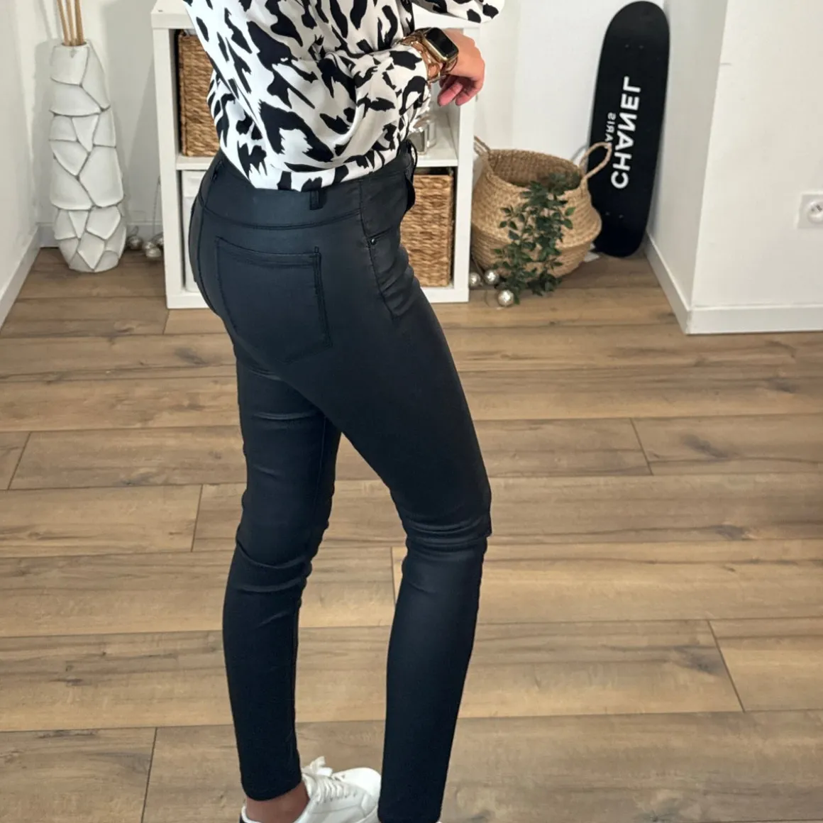 pantalon_huile_noir_eliot_2.webp PANTALON HUILE NOIR ELIOT