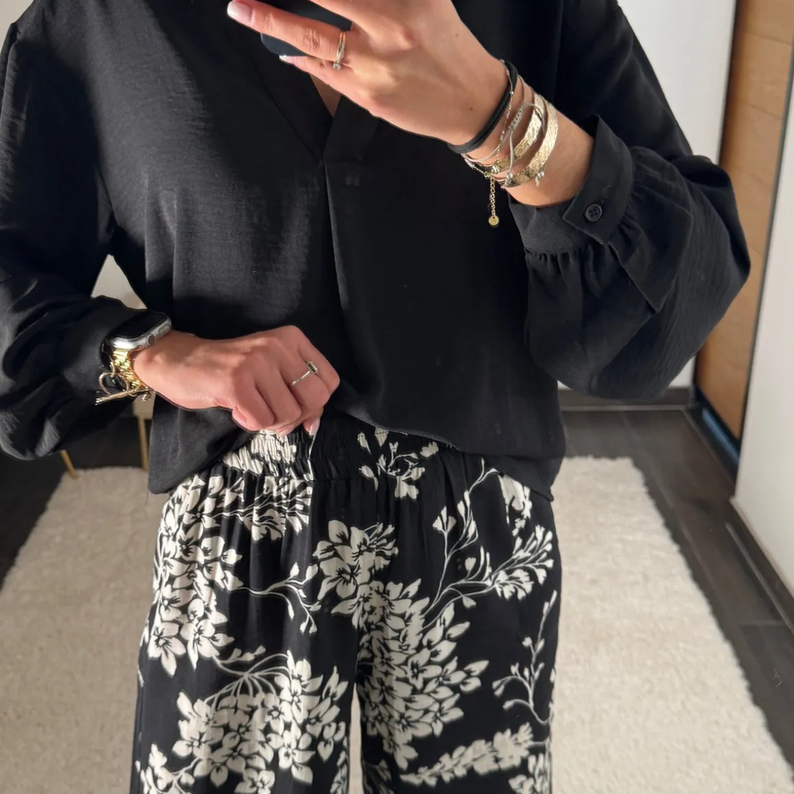 pantalon_noir_et_blanc_fl_2.webp PANTALON NOIR ET BLANC FLORIA