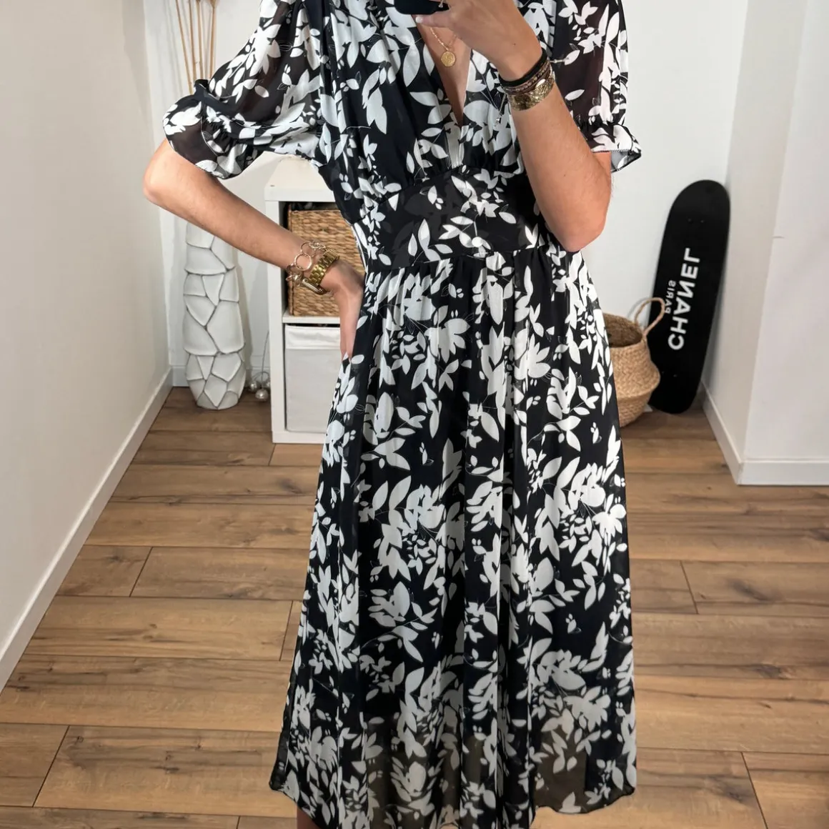 ROBE FLEURIE BLANCHE ET NOIRE ELOISE
