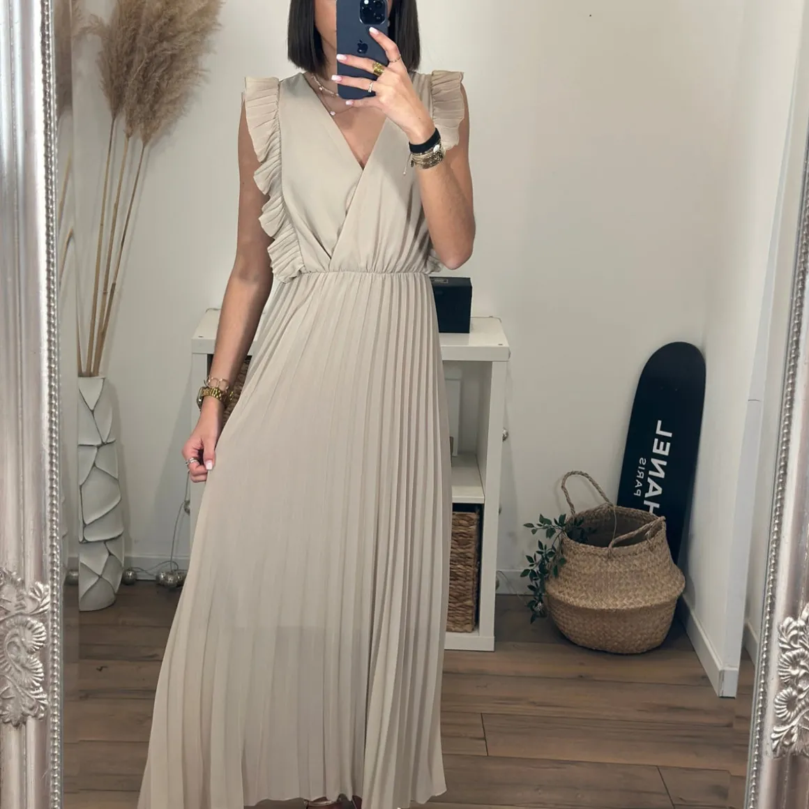 robe_longue_beige_gabriel_2.webp ROBE LONGUE BEIGE GABRIELLE