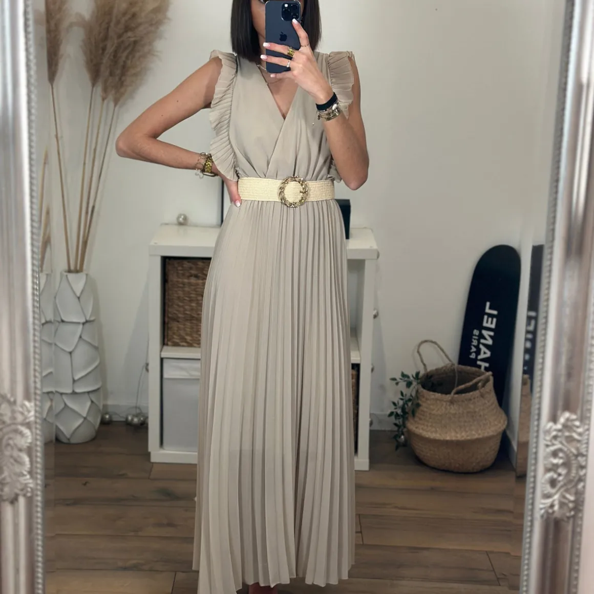 robe_longue_beige_gabriel_4.webp ROBE LONGUE BEIGE GABRIELLE