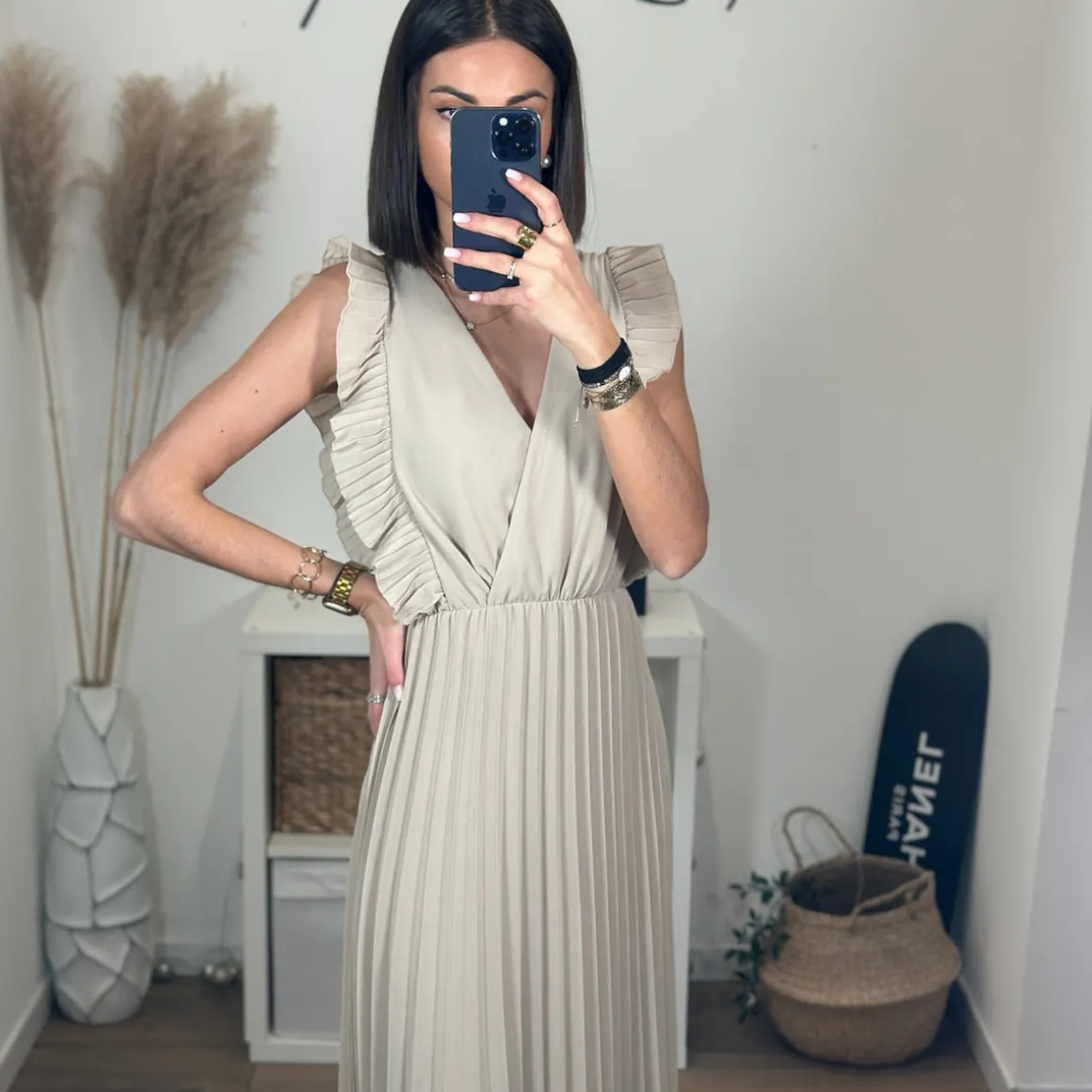 robe_longue_beige_gabriel_5.webp ROBE LONGUE BEIGE GABRIELLE