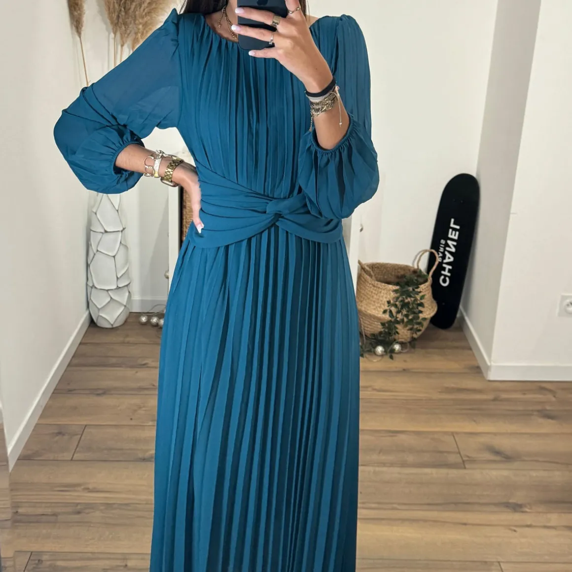 robe_longue_bleue_emma_1.webp ROBE LONGUE BLEUE EMMA