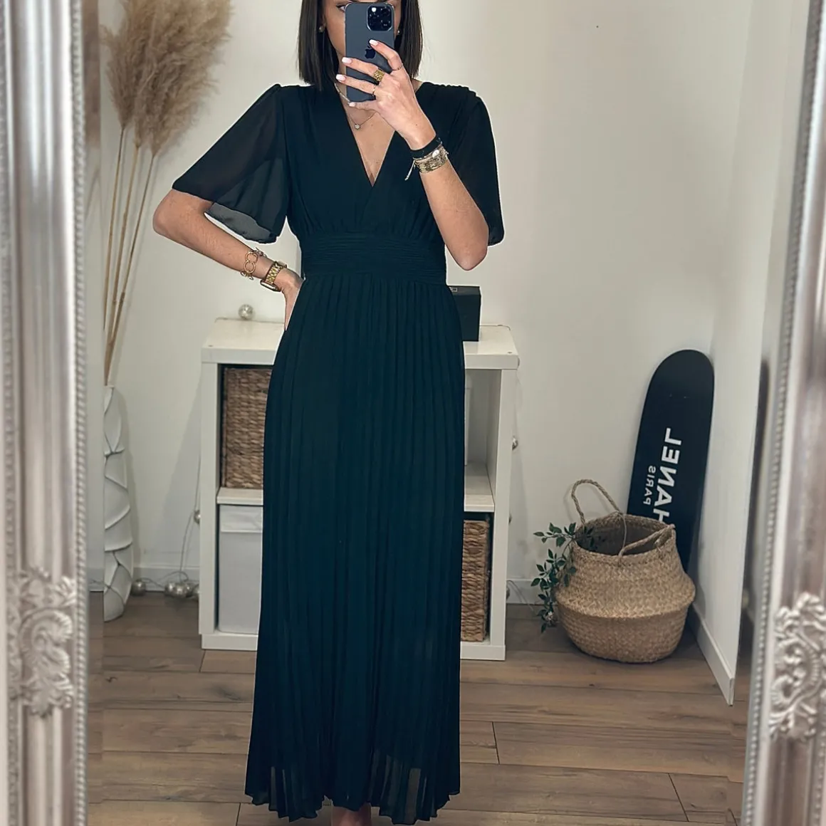 robe_longue_noire_karene_2.webp ROBE LONGUE NOIRE KARENE