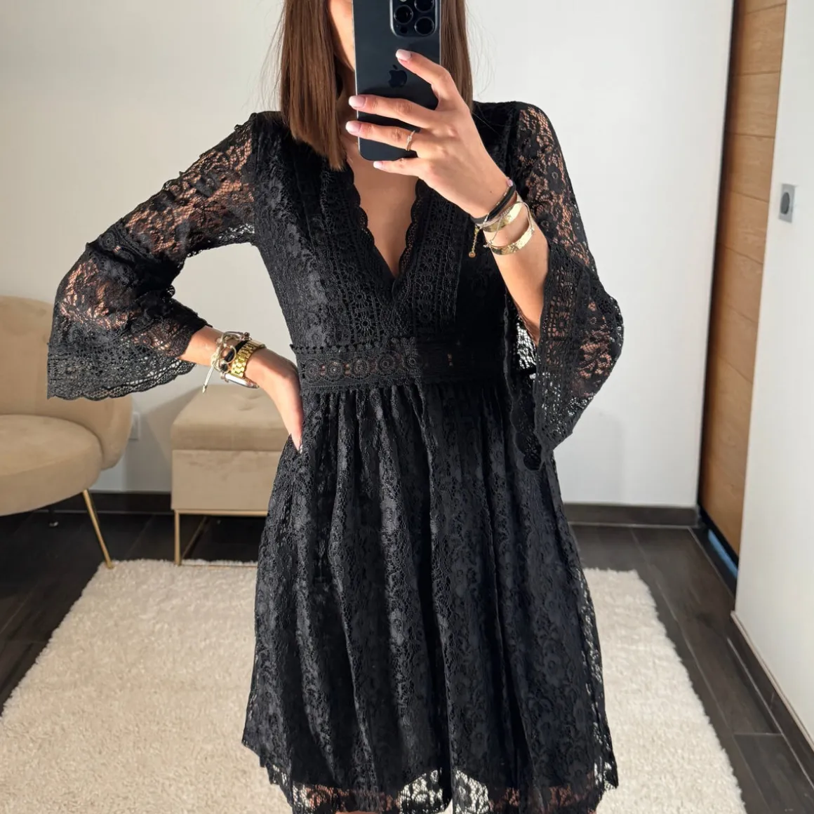 robe_noire_dentelle_lison_2.webp ROBE NOIRE DENTELLE LISON