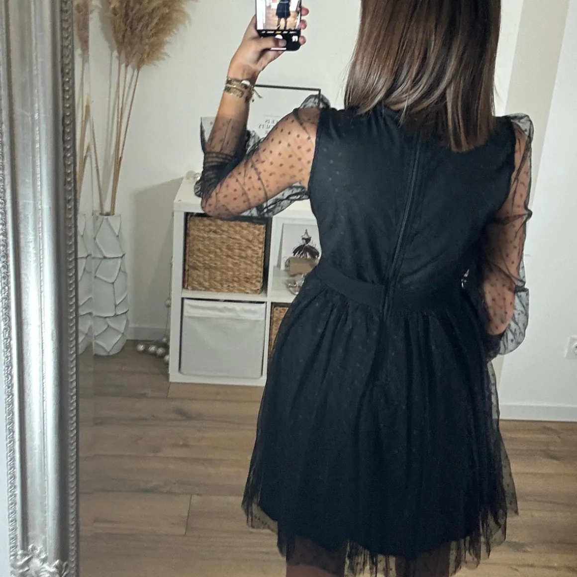 robe_noire_en_tulle_joyce_2.webp ROBE NOIRE EN TULLE JOYCE