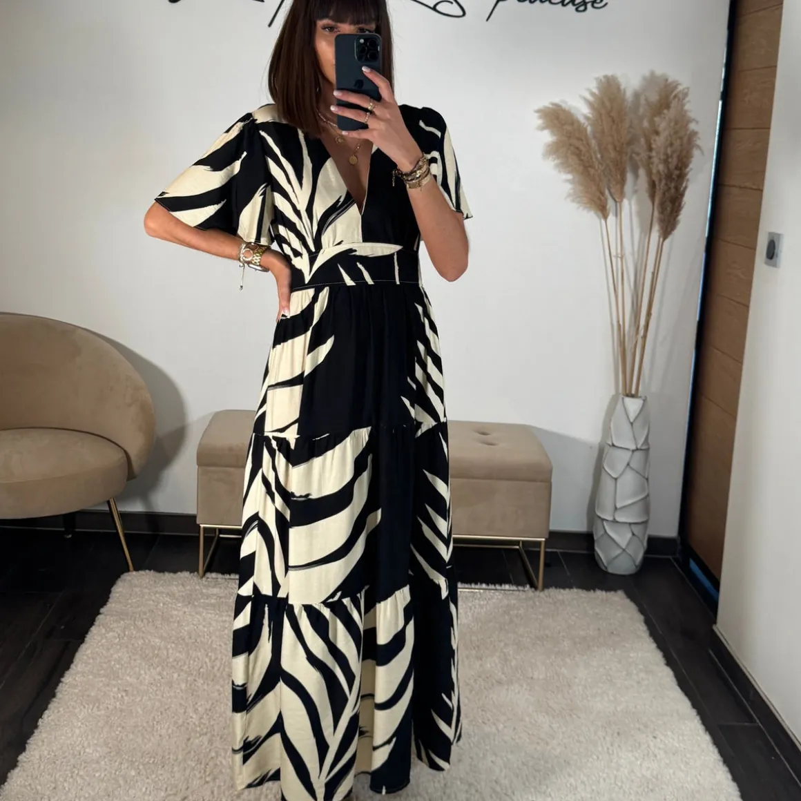 ROBE NOIRE ET BLANCHE AZIA