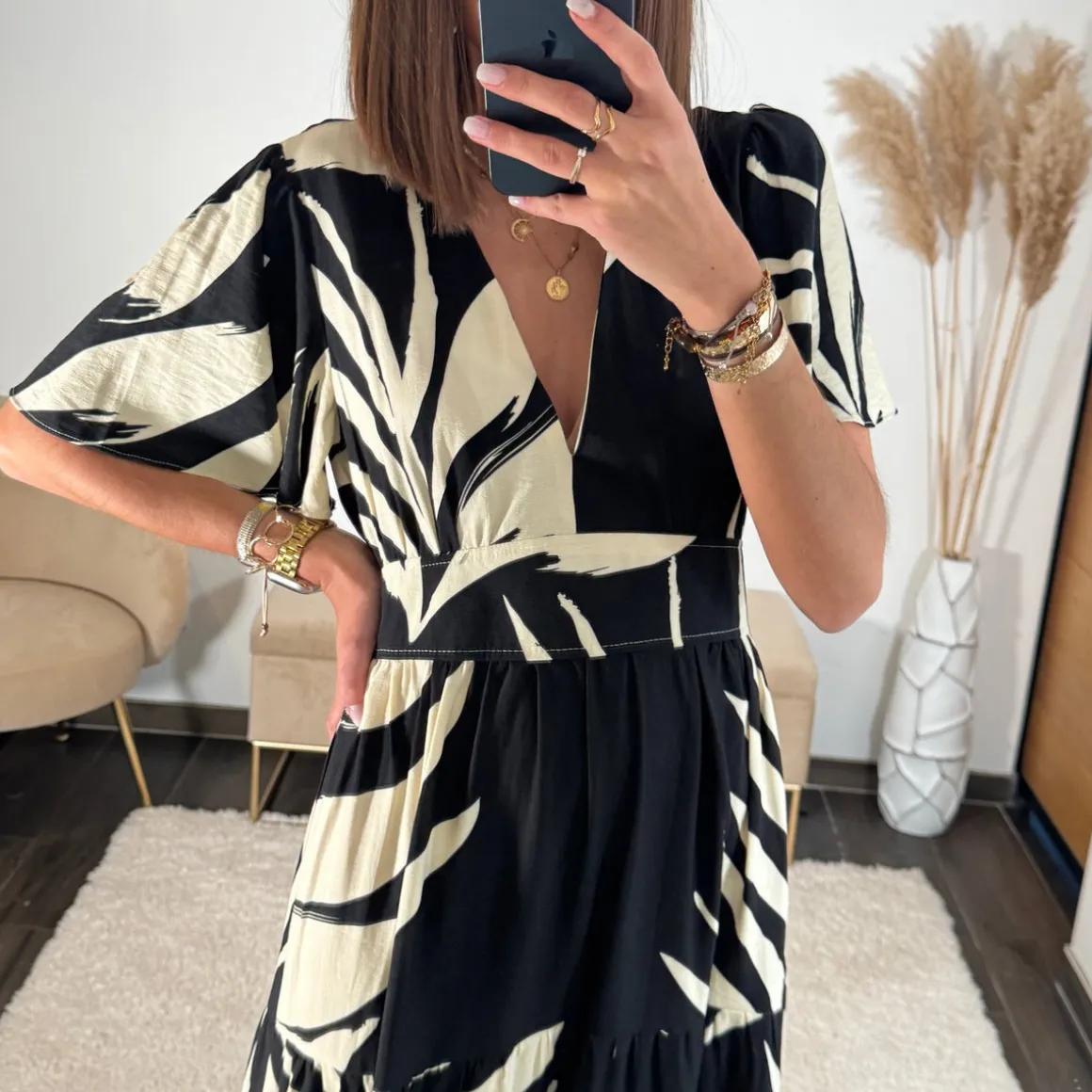 robe_noire_et_blanche_azi_4.webp ROBE NOIRE ET BLANCHE AZIA