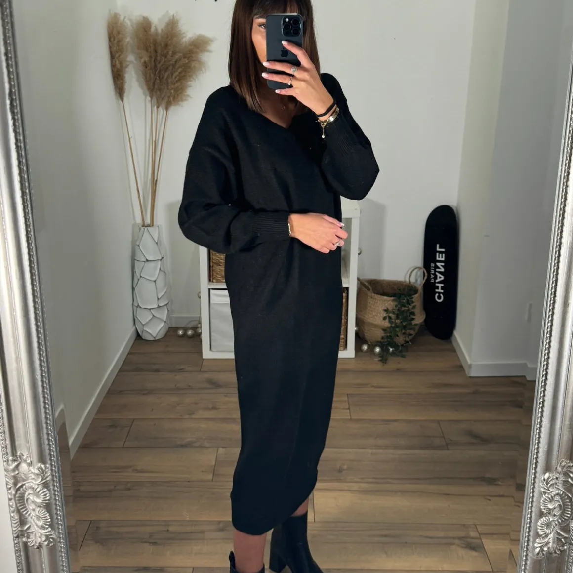 robe_pull_noire_suzy_1.webp ROBE PULL NOIRE SUZY