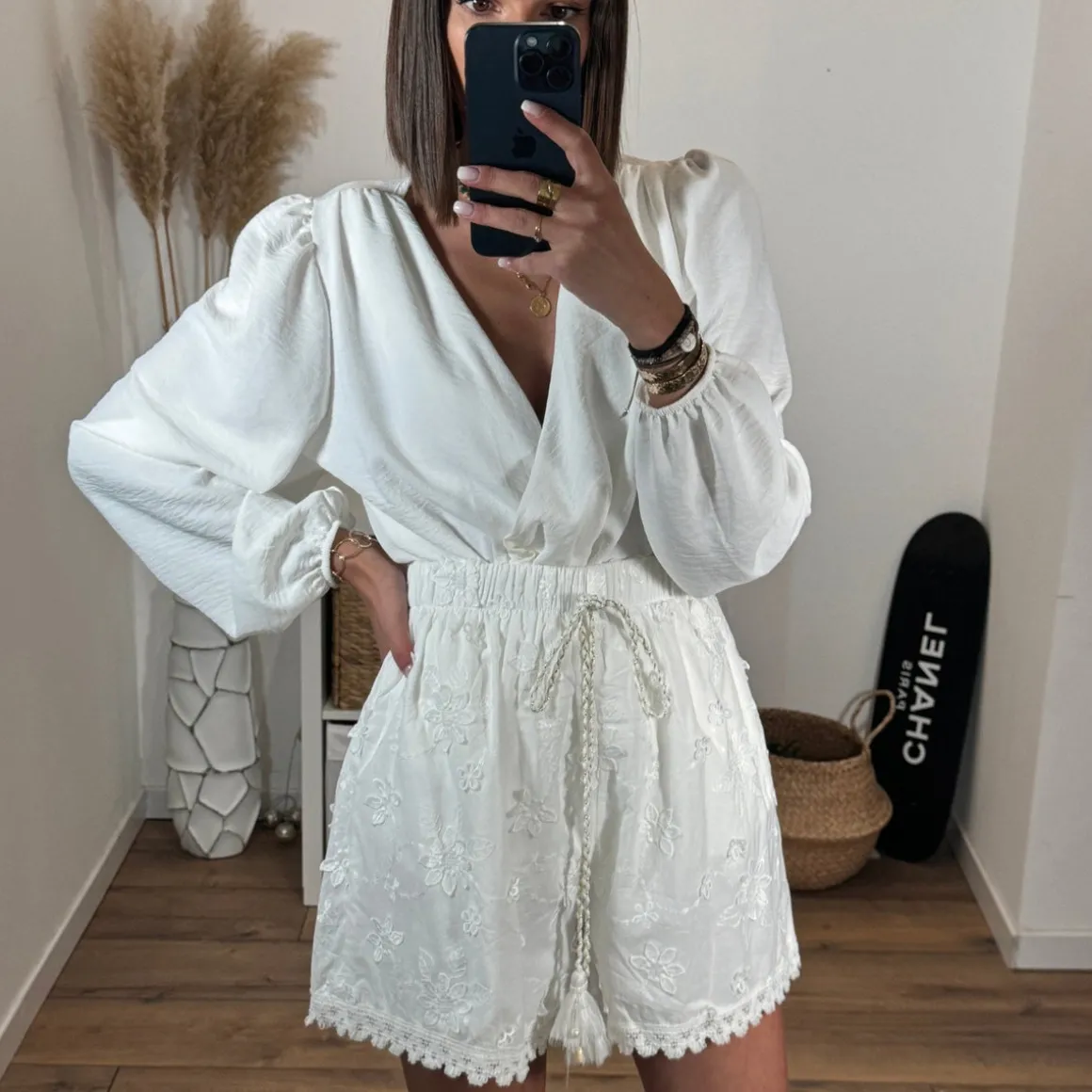 short_borderie_blanc_bohi_2.webp SHORT BORDERIE BLANC BOHIA