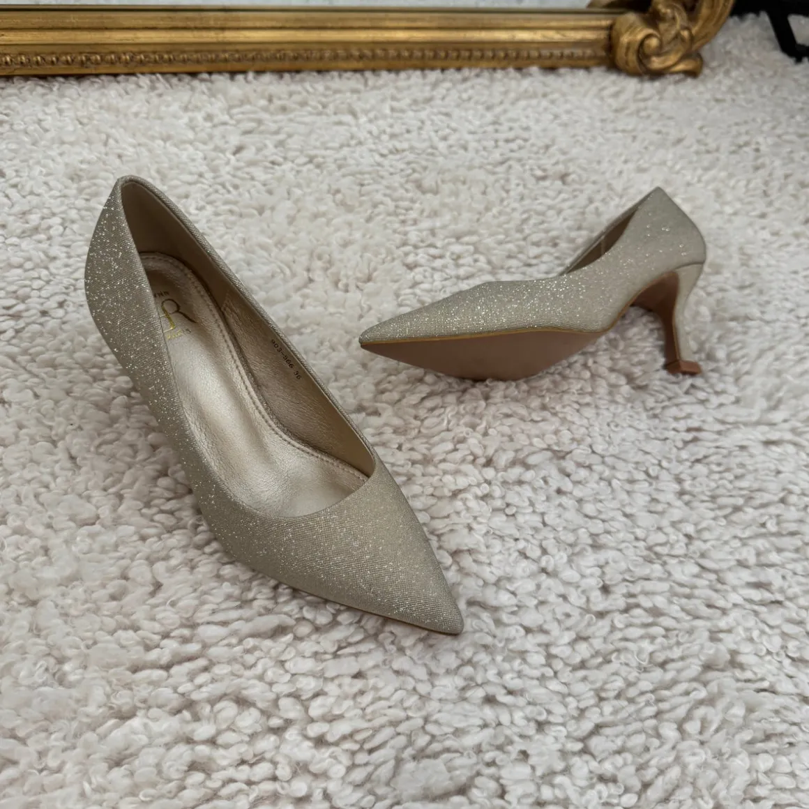 TALONS DOREES AGATHA
