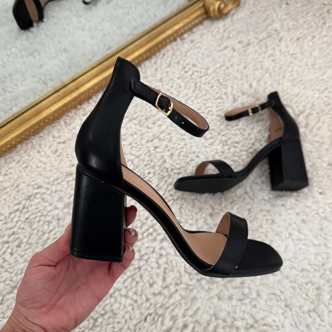 talons_noirs_noham_2.webp TALONS NOIRS NOHAM