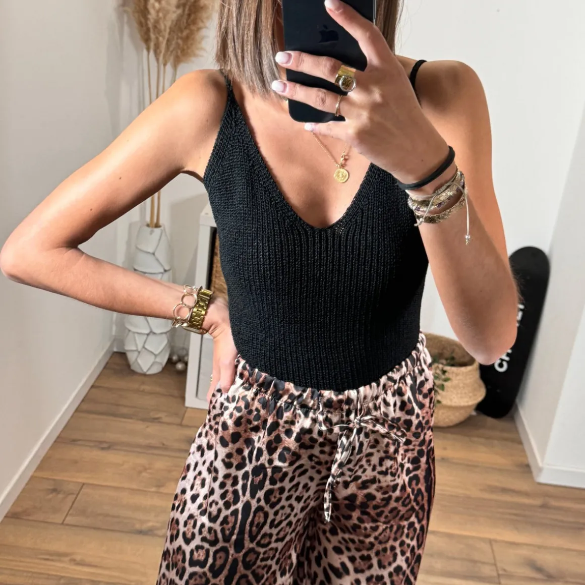 TOP EN MAILLE NOIR SIRUS