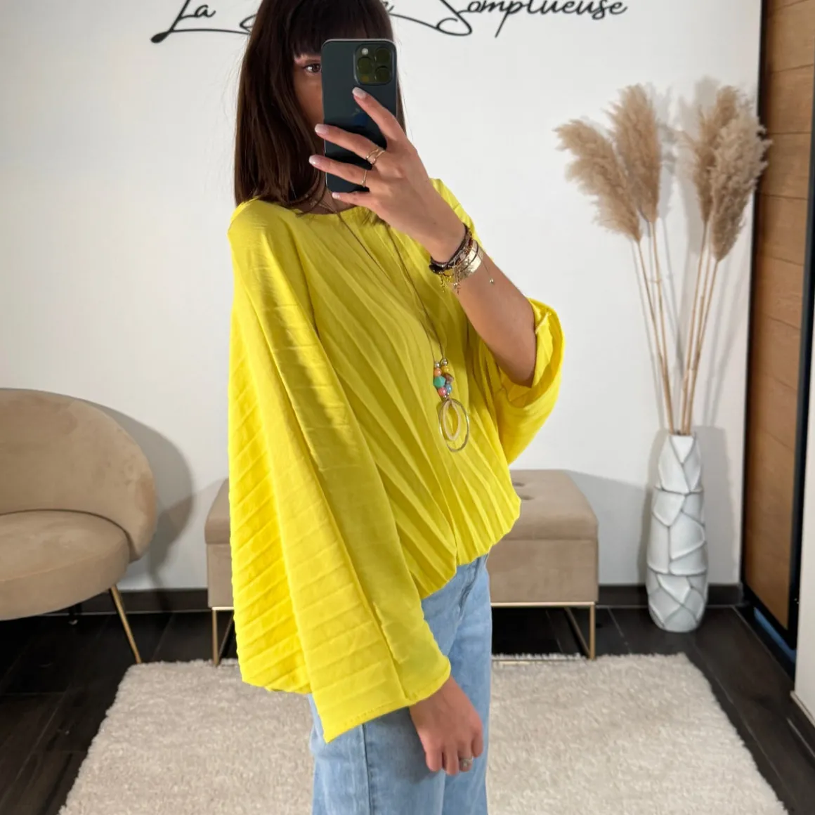 top_jaune__collier_bahio_2.webp TOP JAUNE + COLLIER BAHIO