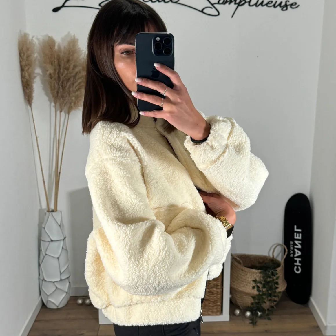veste_cosy_beige_3.webp VESTE COSY BEIGE